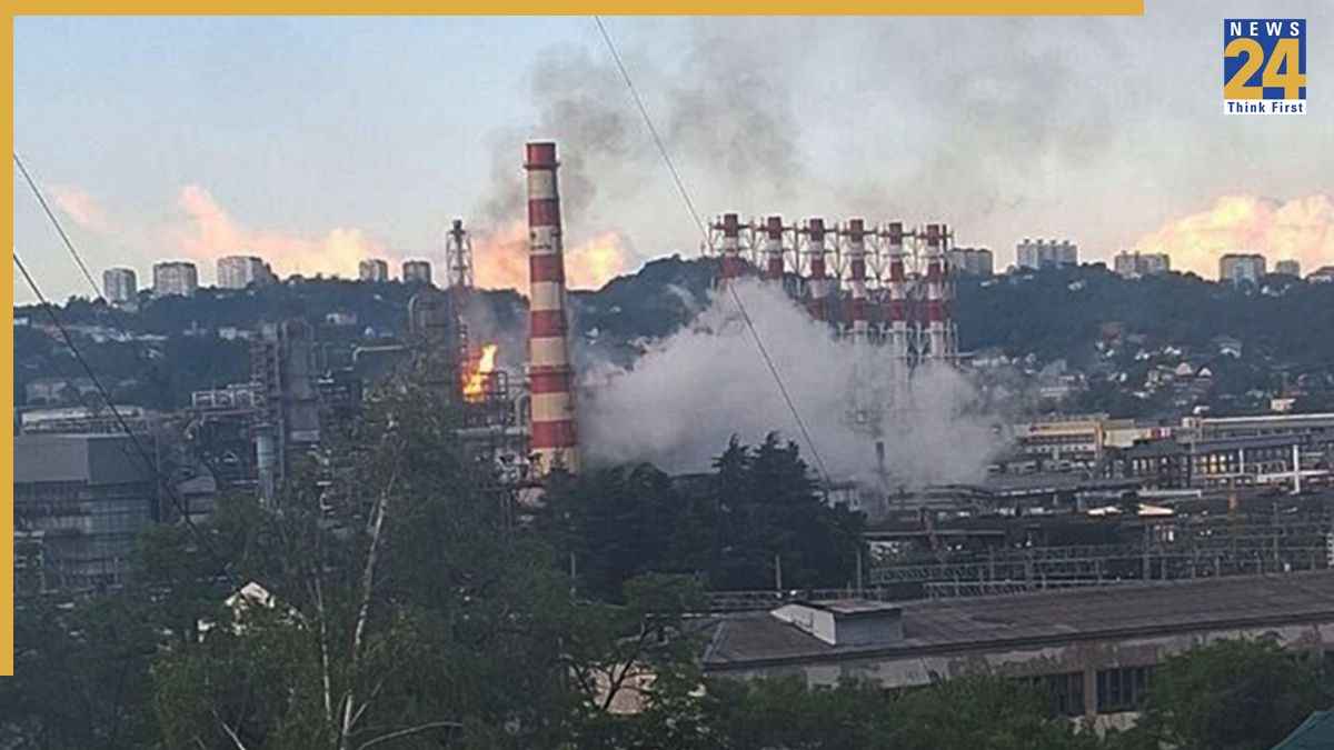 रूसी तेल पर फिर बड़ा हमला, अब यूक्रेन ने रूस की सबसे बड़ी दो रिफाइनरी पर किया ड्रोन अटैक