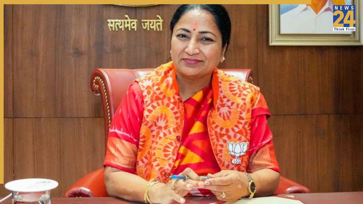 सीएम रेखा गुप्ता।