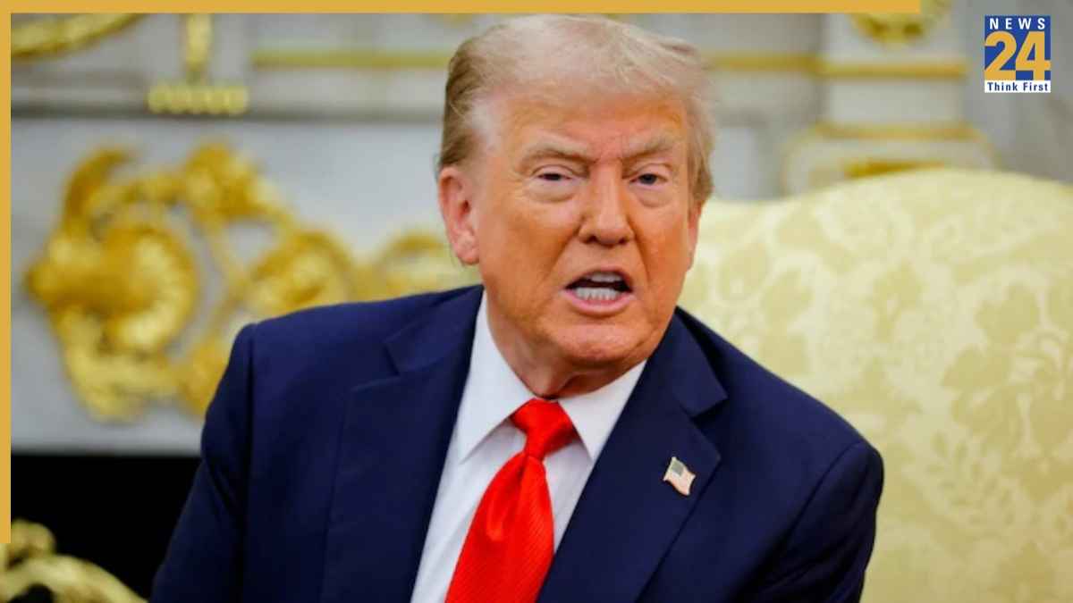 DONALD TRUMP