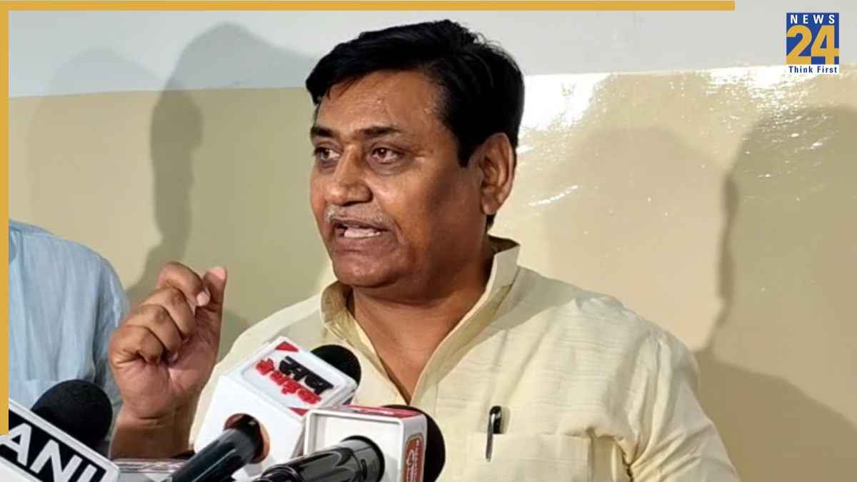 'रेस्ट रूम में कैमरा, महिला विधायकों को देखना चाहते हैं स्पीकर',गोविंद सिंह डोटासरा ने लगाए गंभीर आरोप
