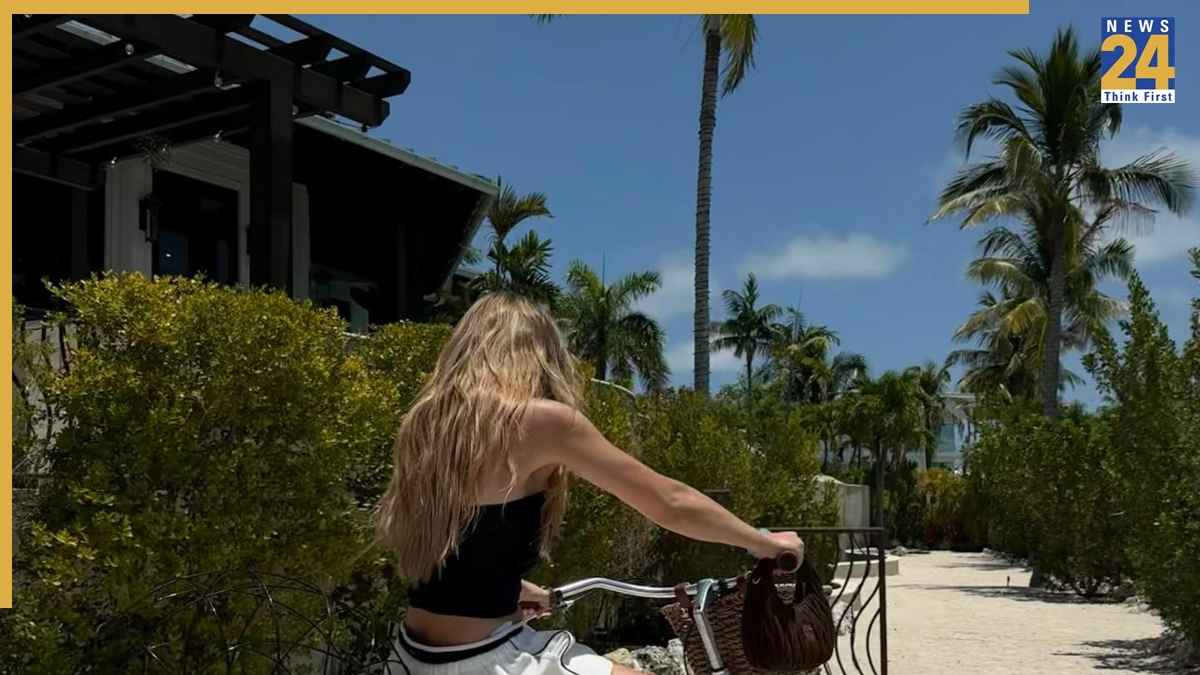 Hollywood Actress