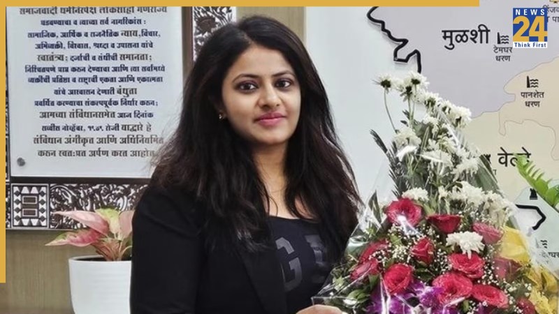 IAS Pooja Khedkar