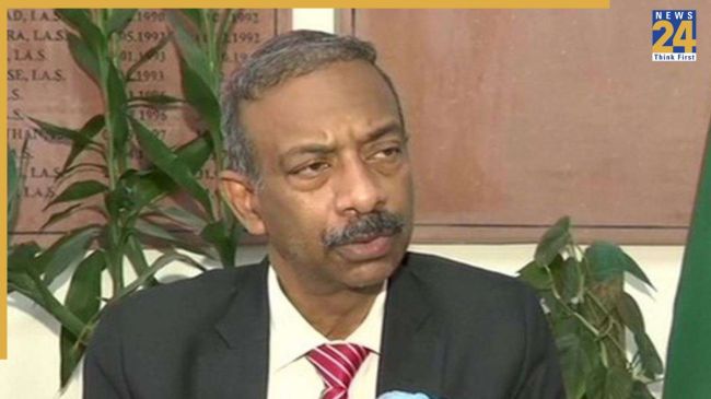 IAS (Retired) Amit Khare, IAS officer, Retired, Vice President, CP Radha Krishnan, Vice President Secretary, IAS, अमित खरे, IAS अधिकारी, सेवानिवृत्त, उपराष्ट्रपति, सीपी राधा कृष्णन, उपराष्ट्रपति सचिव