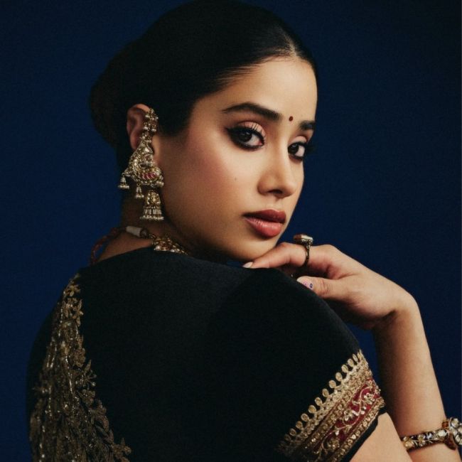 Janhvi Kapoor, Sridevi-1-2