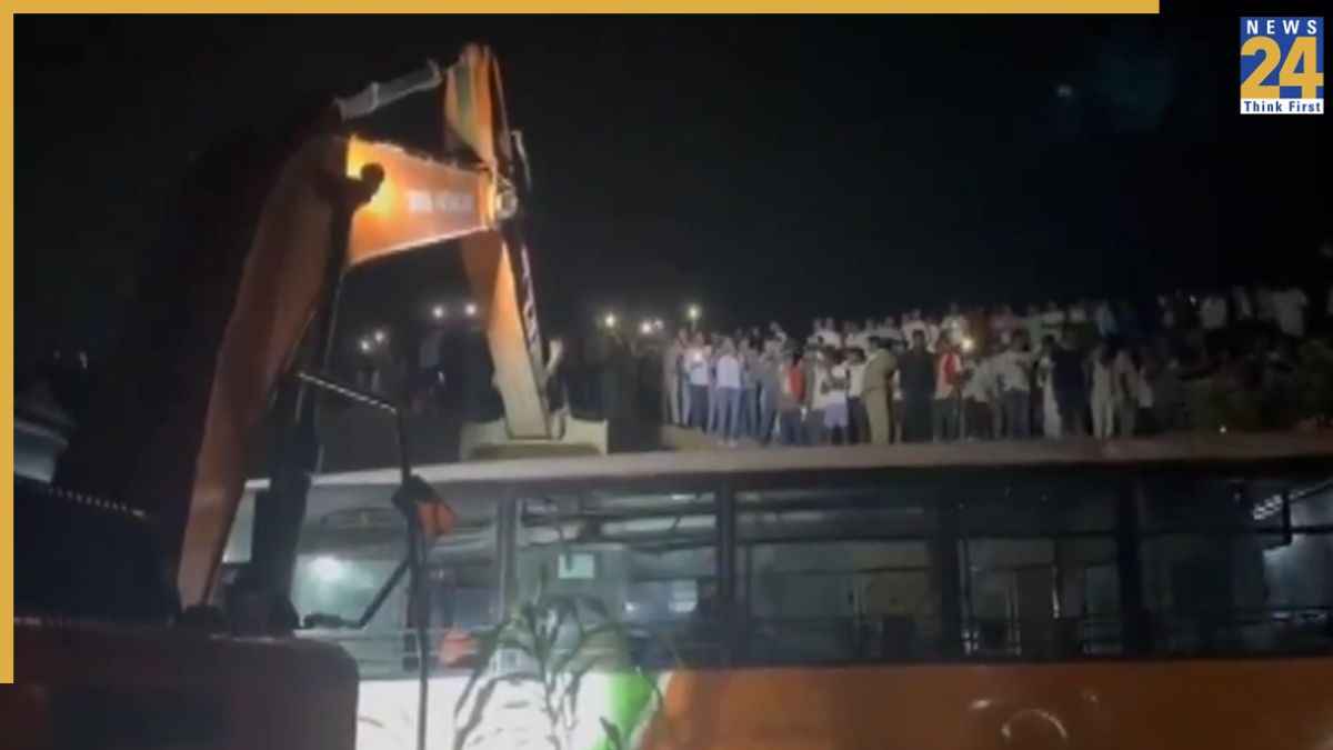 Lucknow Bus Accident
