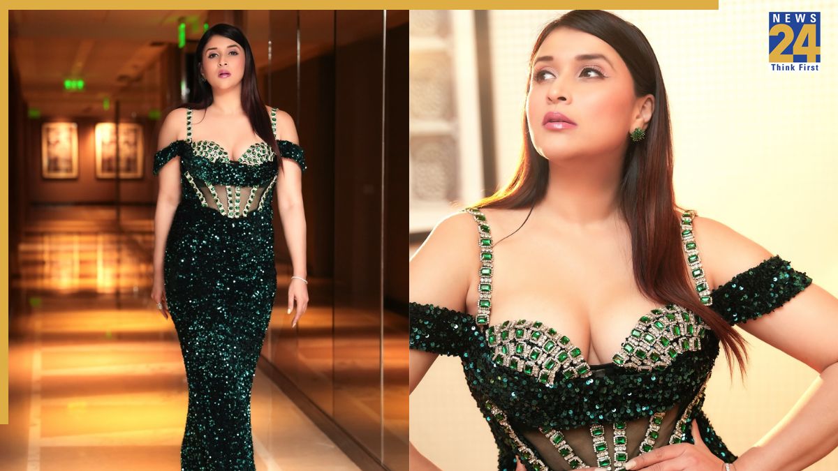 Mannara Chopra-1