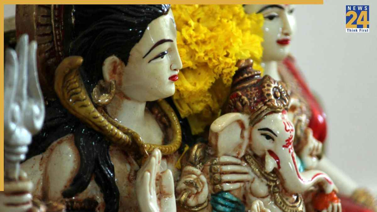 5 या 6 सितंबर, जानिए कब है इस महीने का पहला और भाद्रपद माह का आखिरी प्रदोष?