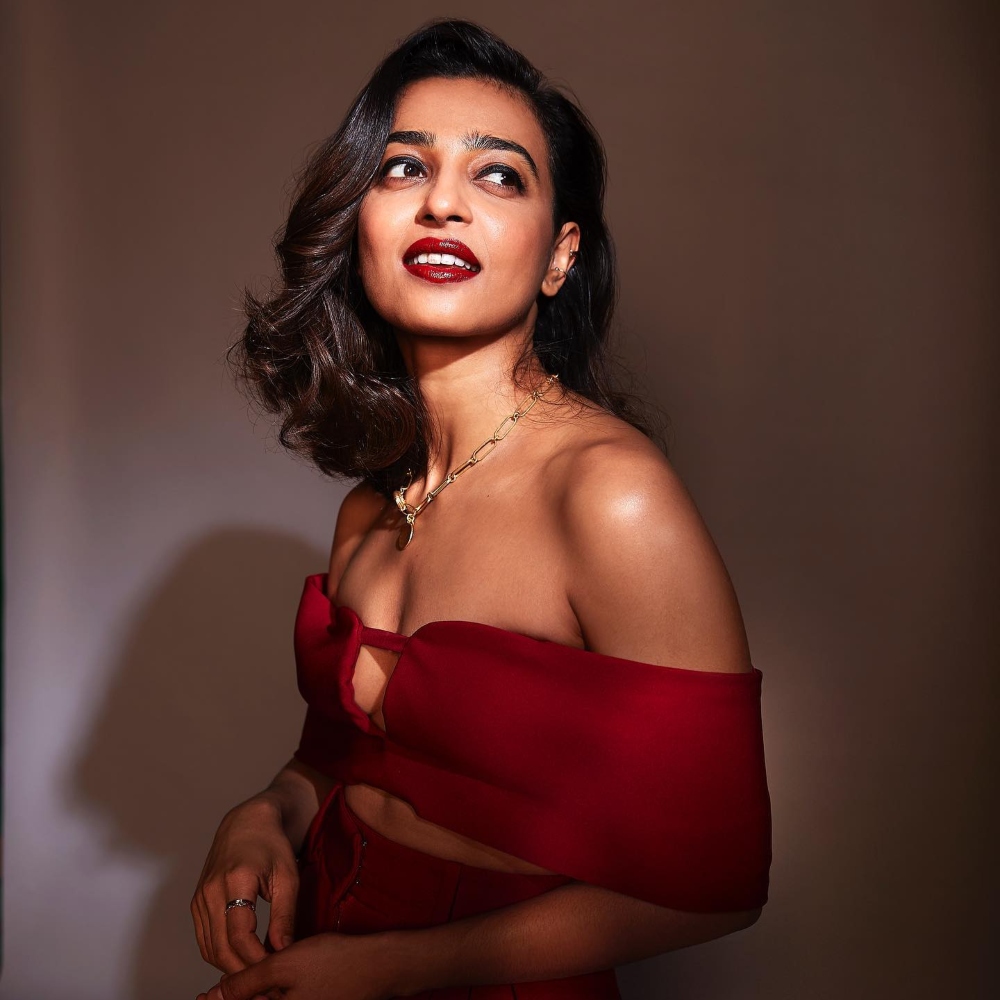 Radhika Apte Radhika Apte-1-2-3-4-5