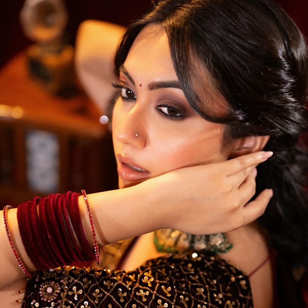 Reem Shaikh Reem Shaikh-1-2-3-4-5
