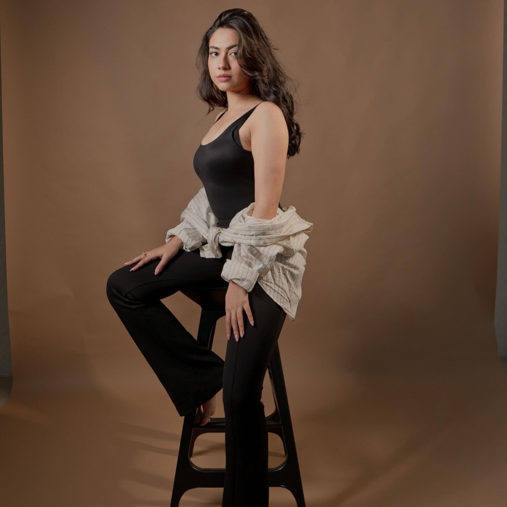 Reem Shaikh Reem Shaikh-1-2-3-4-5-6-7