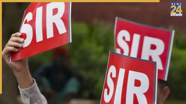 Darbhanga News, Darbhanga Latest News, Bihar, Bihar Assembly Elections, Bihar SIR, SIR, Bihar Congress, Election Commission, दरभंगा न्यूज, दरभंगा ताजा खबर, बिहार, बिहार विधान सभा चुनाव, बिहार एसआईआर, एसआईआर, बिहार कांग्रेस, चुनाव आयोग