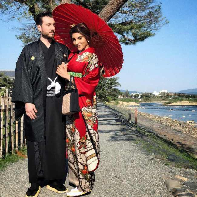 Shama Sikander, Shama Sikander husband, Shama Sikander photos-1-2-3-4-5-6