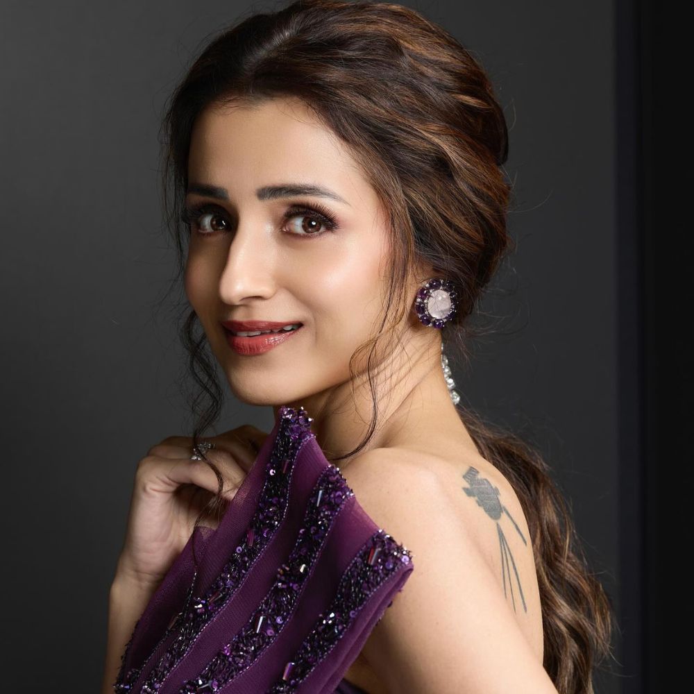 Trisha Krishnan-1-2-3-4-5