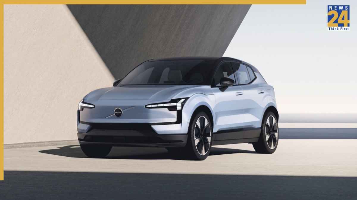 Volvo की सबसे सस्ती EV पर लिमिटेड टाइम के लिए मिल रहा 1 लाख का डिस्काउंट, देखें क्या और कब तक है डील