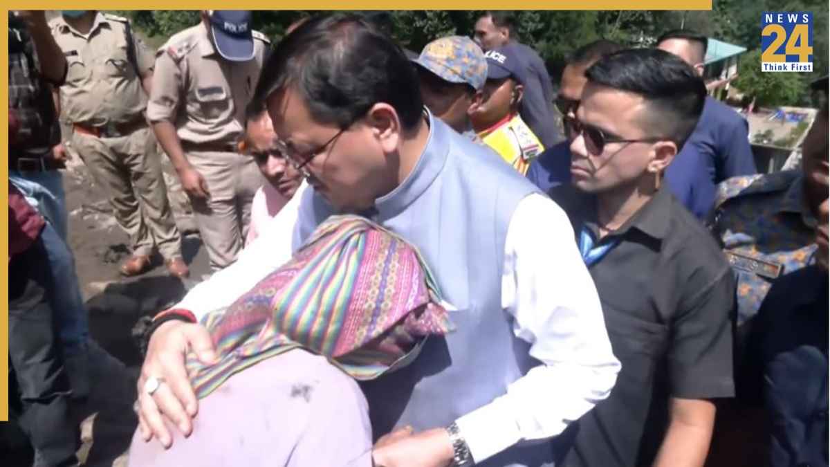 CM पुष्कर सिंह धामी ने किया चमोली का दौरा, जरूरी सहायता देने का दिलाया भरोसा