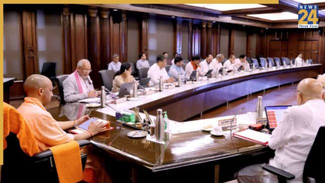 UP Cabinet meeting, UP government, UP CM, Uttar Pradesh news, Yogi Adityanath, Ganga Expressway, Agra-Lucknow Expressway, यूपी कैबिनेट बैठक, यूपी सरकार, यूपी सीएम, उत्तर प्रदेश समाचार, योगी आदित्यनाथ, गंगा एक्सप्रेसवे, आगरा-लखनऊ एक्सप्रेसवे