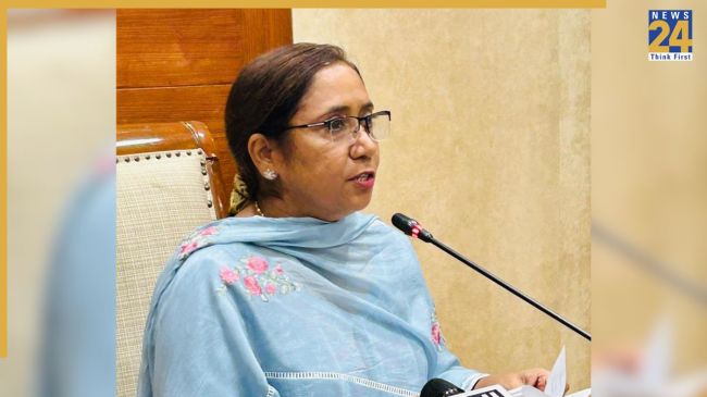 Chandigarh News, Chandigarh Latest News, Punjab, Punjab Government, CM Bhagwant Mann, Dr. Baljit Kaur, Punjab Education, चंडीगढ़ न्यूज, चंडीगढ़ ताजा खबर, पंजाब, पंजाब सरकार, सीएम भगवंत मान, डॉ. बलजीत कौर, पंजाब शिक्षा