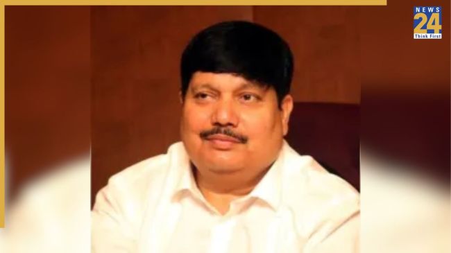 Barrackpore News, Barrackpore Latest News, Barrackpore BJP, West Bengal, TMC, West Bengal BJP, Partha Bhowmick, Arjun Singh, Mamata Banerjee, बैरकपुर न्यूज, बैरकपुर ताजा खबर, बैरकपुर बीजेपी, पश्चिमी बंगाल, टीएमसी, पश्चिमी बंगाल भाजपा, पार्थ भौमिक, अर्जुन सिंह, ममता बनर्जी