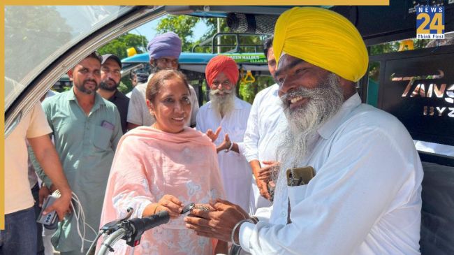 Punjab News, Punjab Floods, Punjab Latest News, Punjab Government, Punjab CM, Bhagwant Mann, Cabinet Minister Dr. Baljit Kaur, पंजाब न्यूज, पंजाब बाढ़, पंजाब ताजा खबर, पंजाब सरकार, पंजाब सीएम, भगवंत मान, कैबिनेट मंत्री डॉ. बलजीत कौर