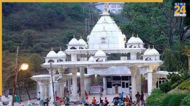 Jammu News, Jammu Latest News, Maa Vaishno Devi Yatra, Katra, Landslide, Rain, Maa Vaishno Shrine Board, जम्मू न्यूज, जम्मू ताजा खबर, मां वैष्णो देवी यात्रा, कटरा, भूस्खलन, बारिश, मां वैष्णो श्राइन बोर्ड