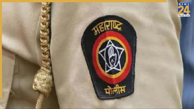 Solapur News, Solapur Latest News, Solapur Police, Solapur Police Deputy Superintendent, Deputy Sarpanch, Suicide, Blackmail, सोलापुर न्यूज, सोलापुर ताजा खबर, सोलापुर पुलिस, सोलापुर पुलिस उप अधीक्षक, उप सरपंच, आत्महत्या, ब्लैकमेल