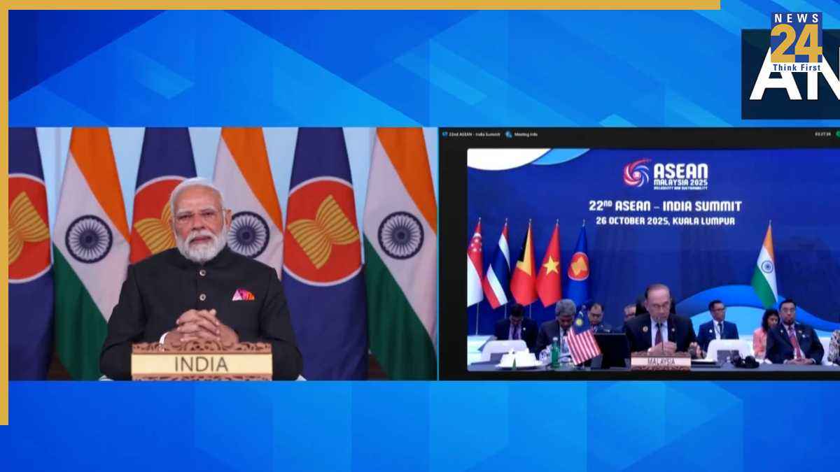 'आसियान भारत की एक्ट ईस्ट नीति का मुख्य स्तंभ', ASEAN Summit में बोले पीएम मोदी