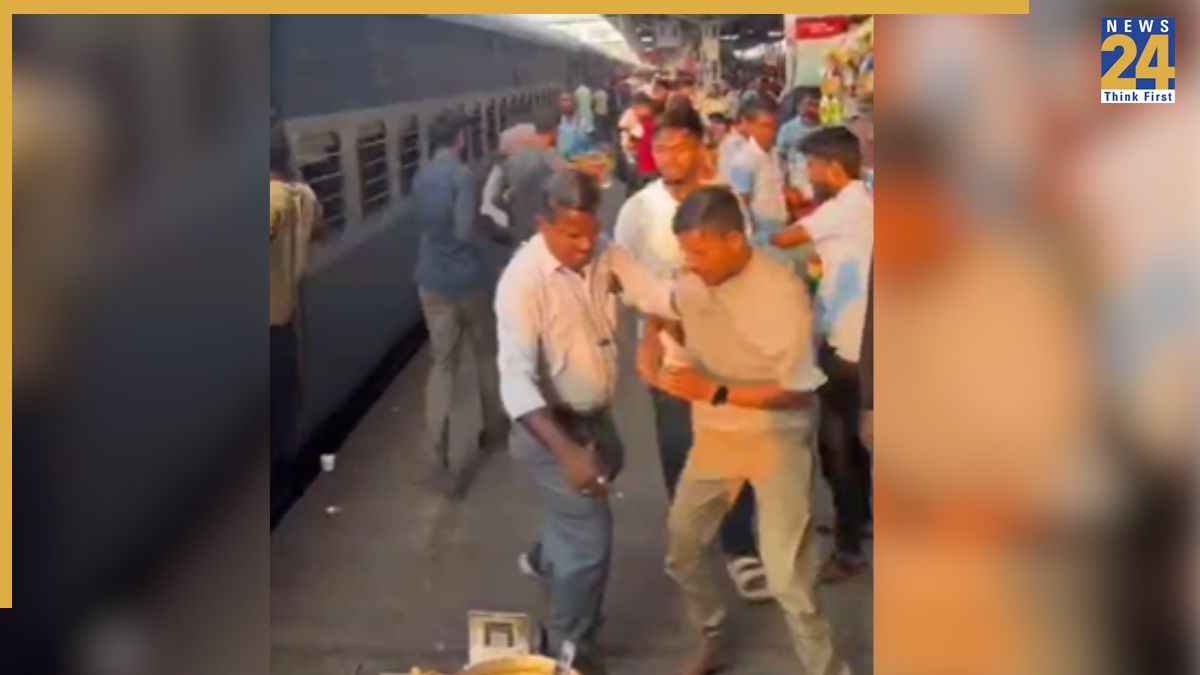 UPI पेमेंट फेल होने पर यात्री को पीटने वाले वेंडर की पहचान, जबलपुर रेलवे ने लिया कड़ा एक्शन