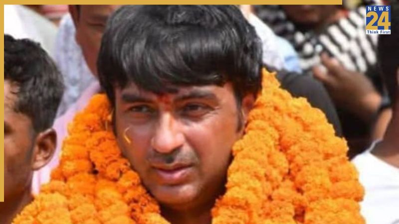 Bihar Elections 2025, BJP, Ashwani Choubey, Arjit Shashwat Choubey, Nitish Kumar, Bihar BJP, Tejashwi Yadav, बिहार चुनाव 2025, बिहार चुनाव, बिहार, नीतीश कुमार, आरजेडी, चुनाव आयोग, बिहार बीजेपी, अश्वनी चौबे, अर्जित शाश्वत चौबे