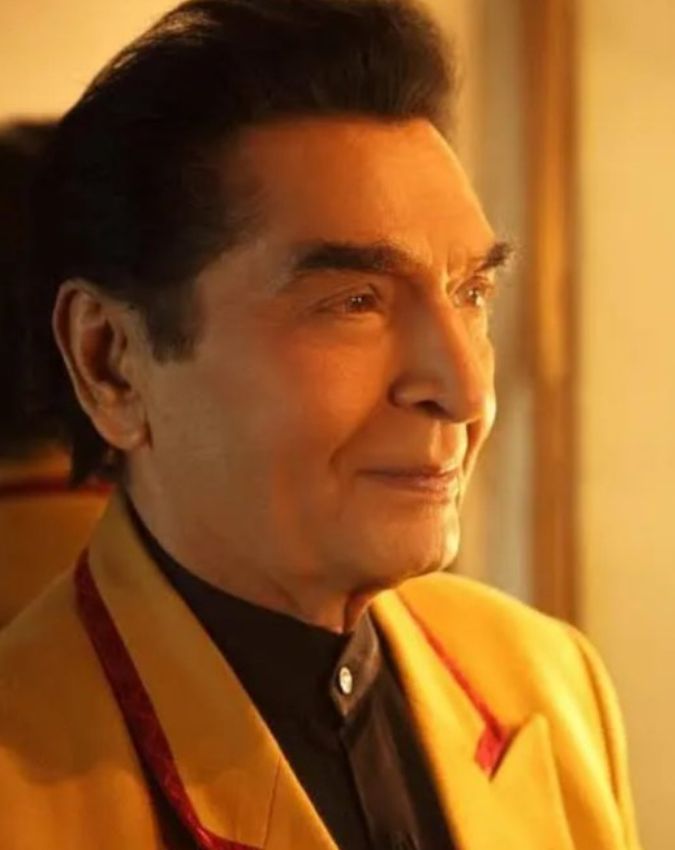 Asrani, Asrani Net Worth, Asrani Family, Asrani Wife Manju Asrani-1-2-3-4-5