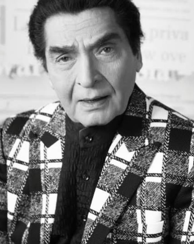 Asrani Net Worth Asrani, Asrani Net Worth, Asrani Family, Asrani Wife Manju Asrani-1-2-3-4-5-6-7-8