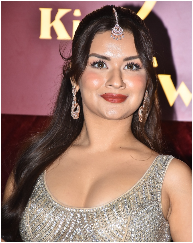 Avneet Kaur-1-2-3