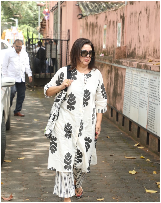 Satish Shah funeral-1-2-3