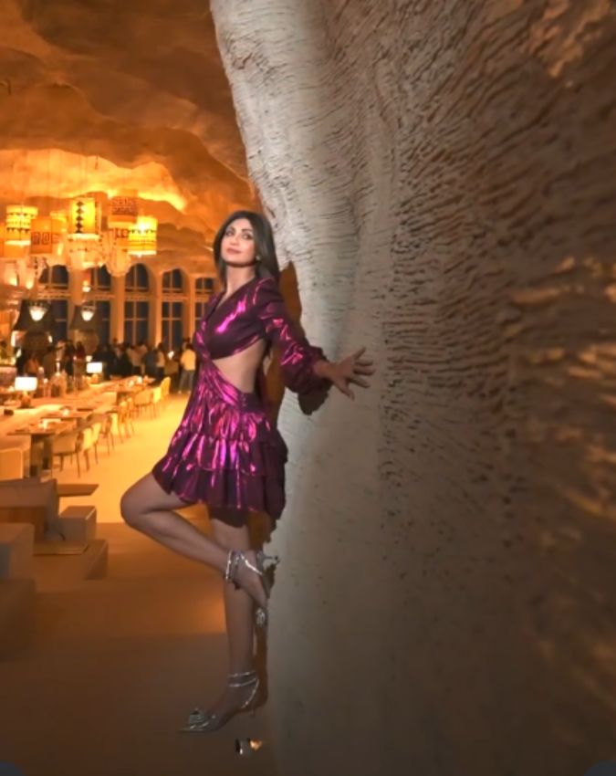 Shilpa Shetty -1-2-3-4-5-6