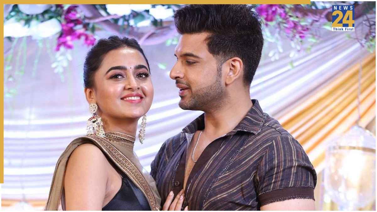 पैपराजी को देख चौंकी Tejasswi Prakash, फिर Karan Kundra ने यूं संभाली बात
