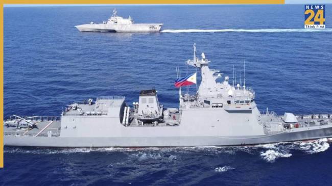 US Navy | South China Ocean | Helicopter Crash