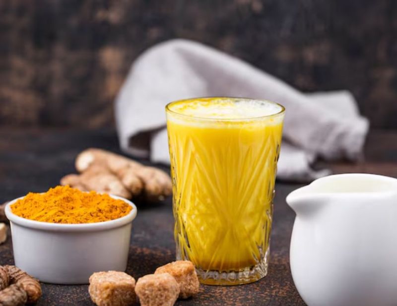 Haldi milk benefits-1-2