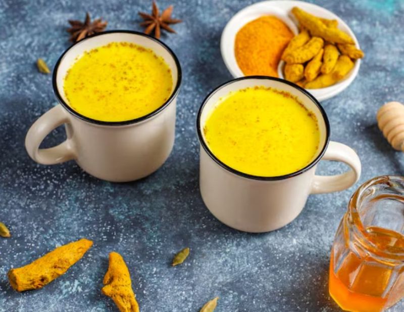 Haldi milk benefits-1-2-3-4
