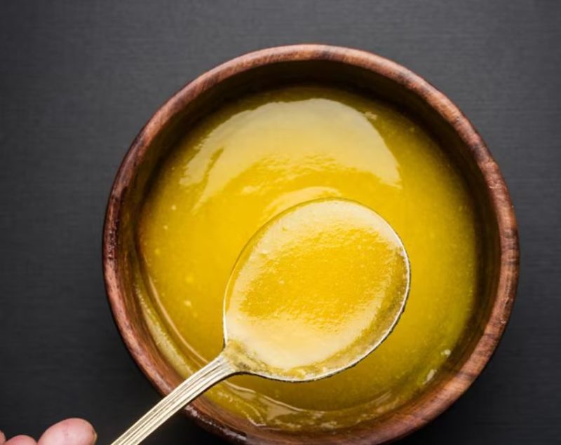 benefits of applying ghee-1-2-3-4