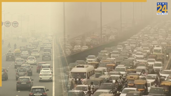 delhi traffic pollution