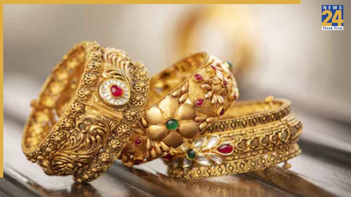 gold jewellery (7)
