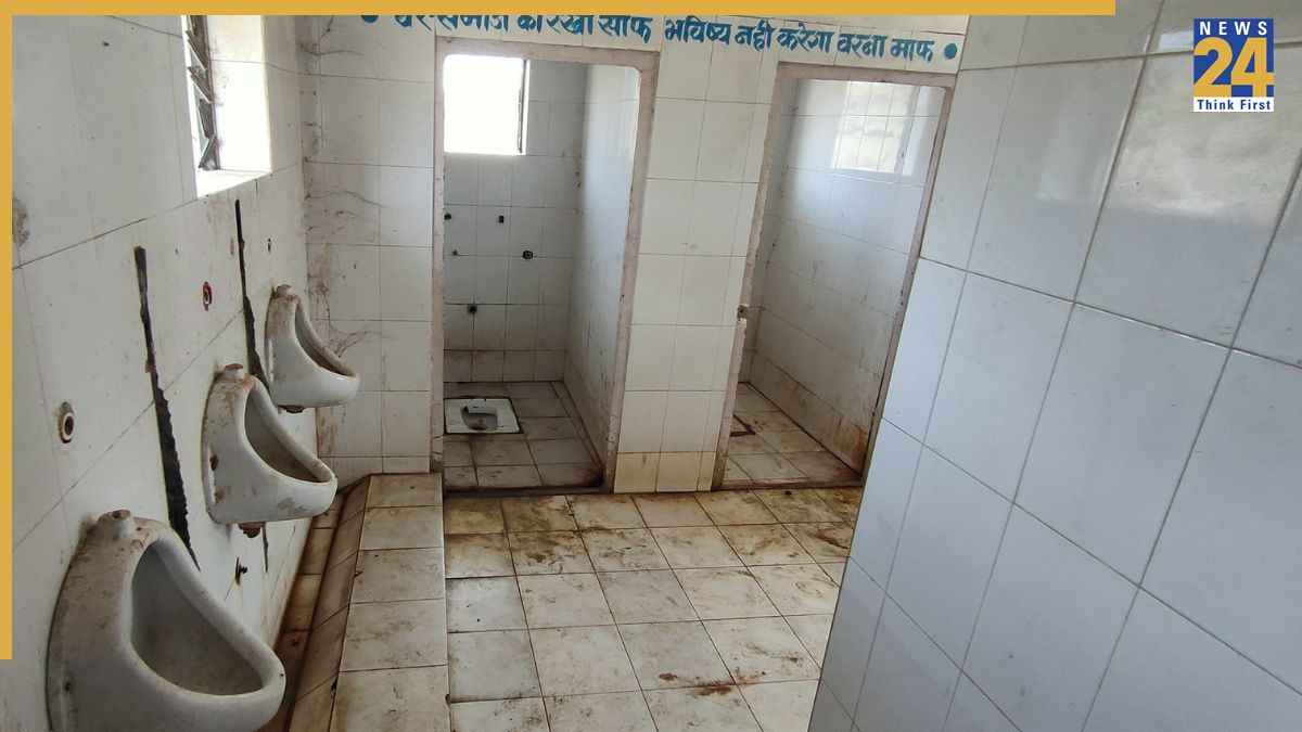 national highway toilet