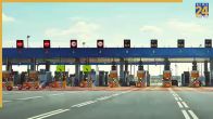 Agra Lucknow Expressway, Fatehabad Toll Plaza, Diwali Bonus, Toll Employees, Demonstration, Toll Plaza, आगरा लखनऊ एक्सप्रेसवे, फतेहाबाद टोल प्लाजा, दिवाली बोनस, टोल कर्मचारी, प्रदर्शन, टोल प्लाजा