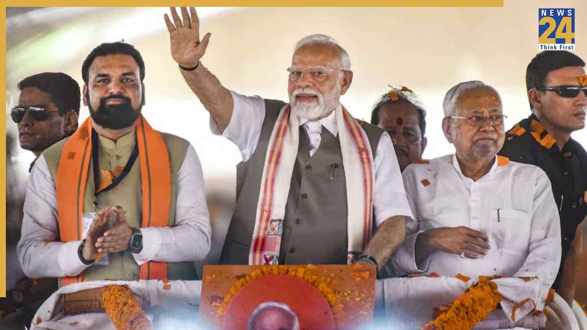 बिहार में CM के नाम पर लगी मुहर, JDU विधायक दल की बैठक में नीतीश कुमार चुने गए नेता