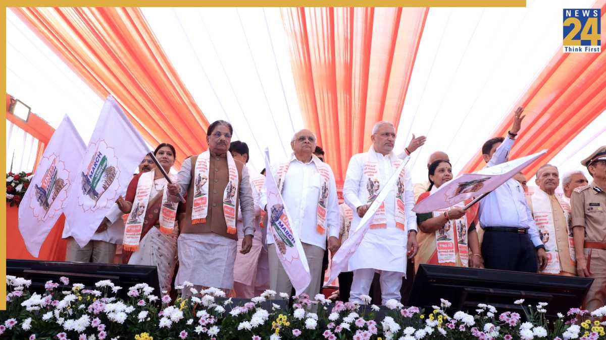 अहमदाबाद में निकला सरदार@150 यूनिटी मार्च, सीएम भूपेंद्र पटेल ने दिखाई हरी झंडी