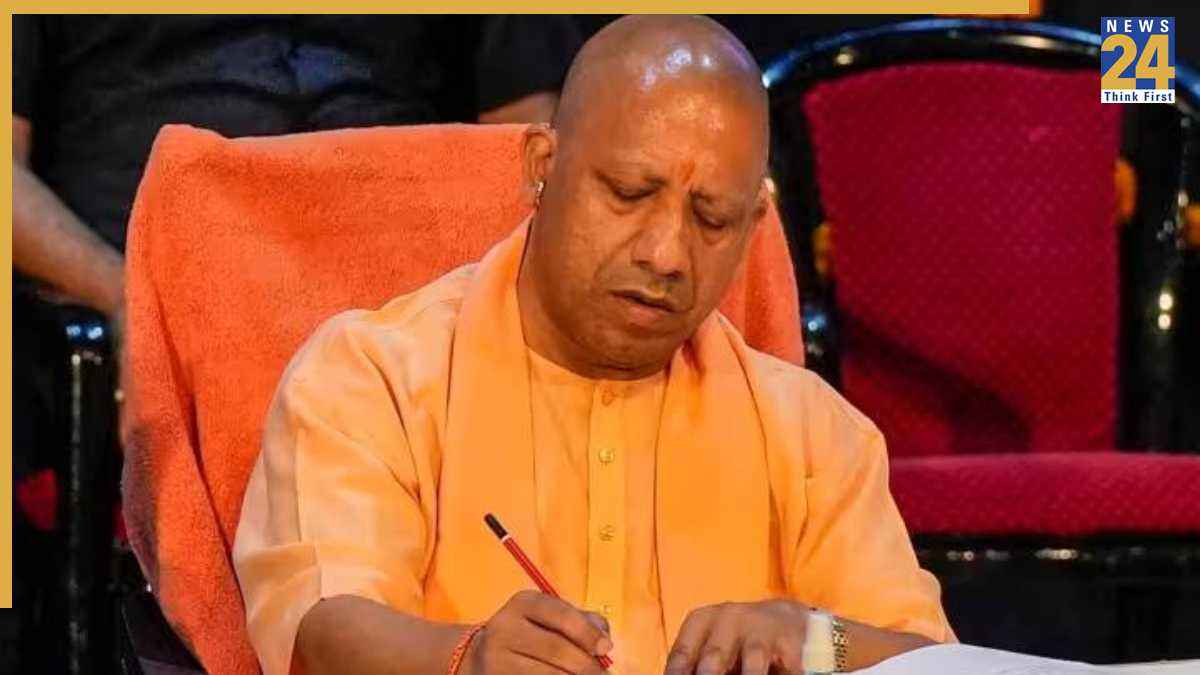 सीएम योगी (3)