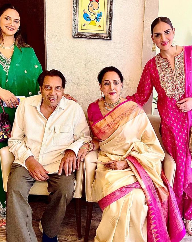 Hema Malini, Hema Malini Shares Special Moment Photos With Dharmendra-1-2-3-4-5