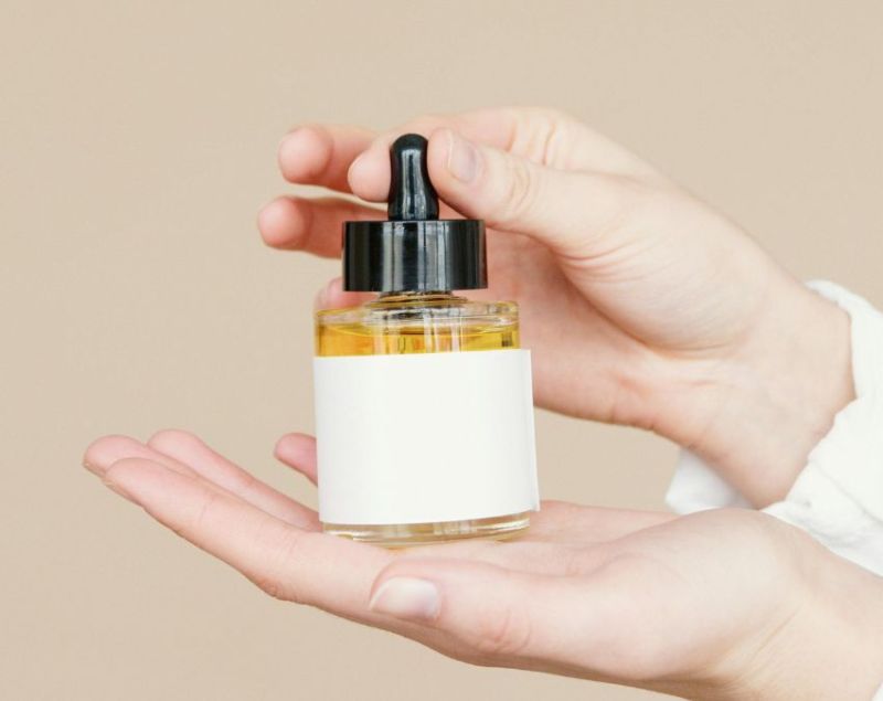 Belly Button Oiling Belly Button Oiling-1-2-3-4-5-6