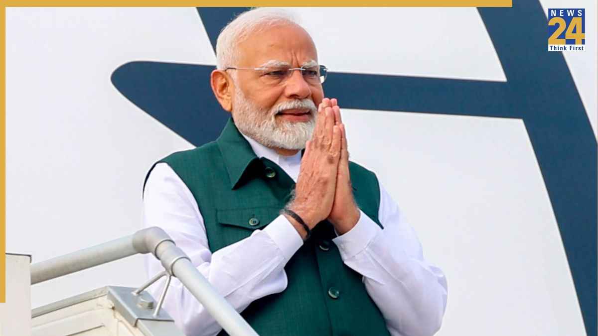 PM Modi (6)