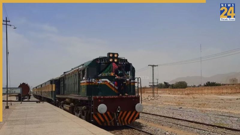 Pakistan Jaffar Express: पाकिस्तान में जाफर एक्सप्रेस को फिर बनाया निशाना, बलूचिस्तान के नसीराबाद में किया बम धमाका Pakistan