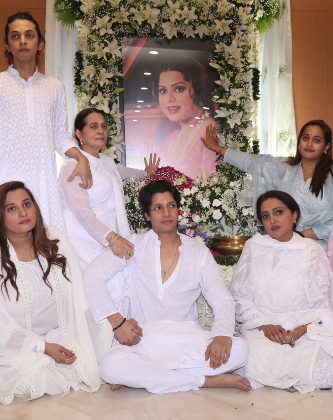 Sulakshana Pandit-1-2-3-4-5-6